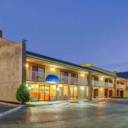 Rodeway Inn Norcross Kültér fotó