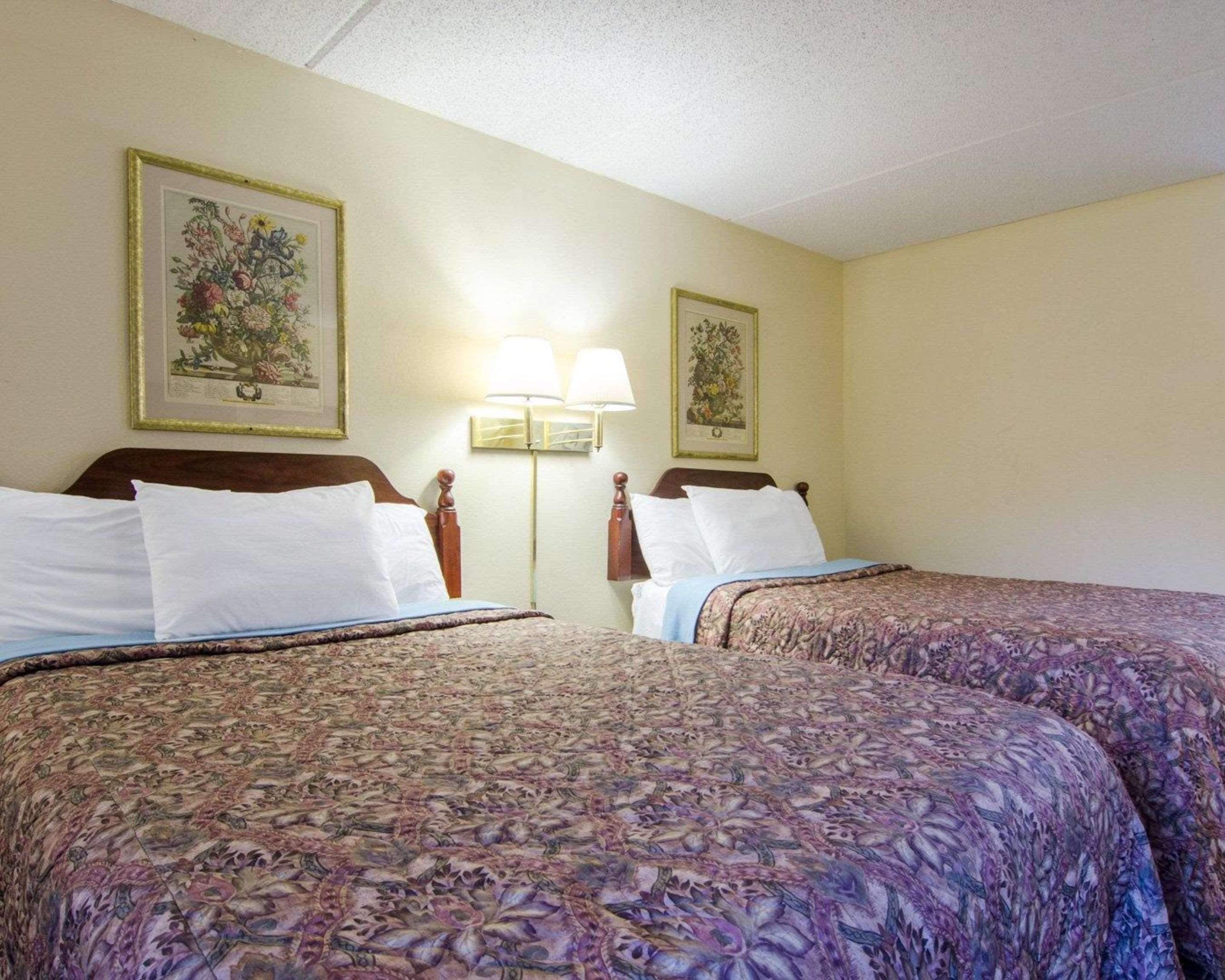 Rodeway Inn Norcross Kültér fotó