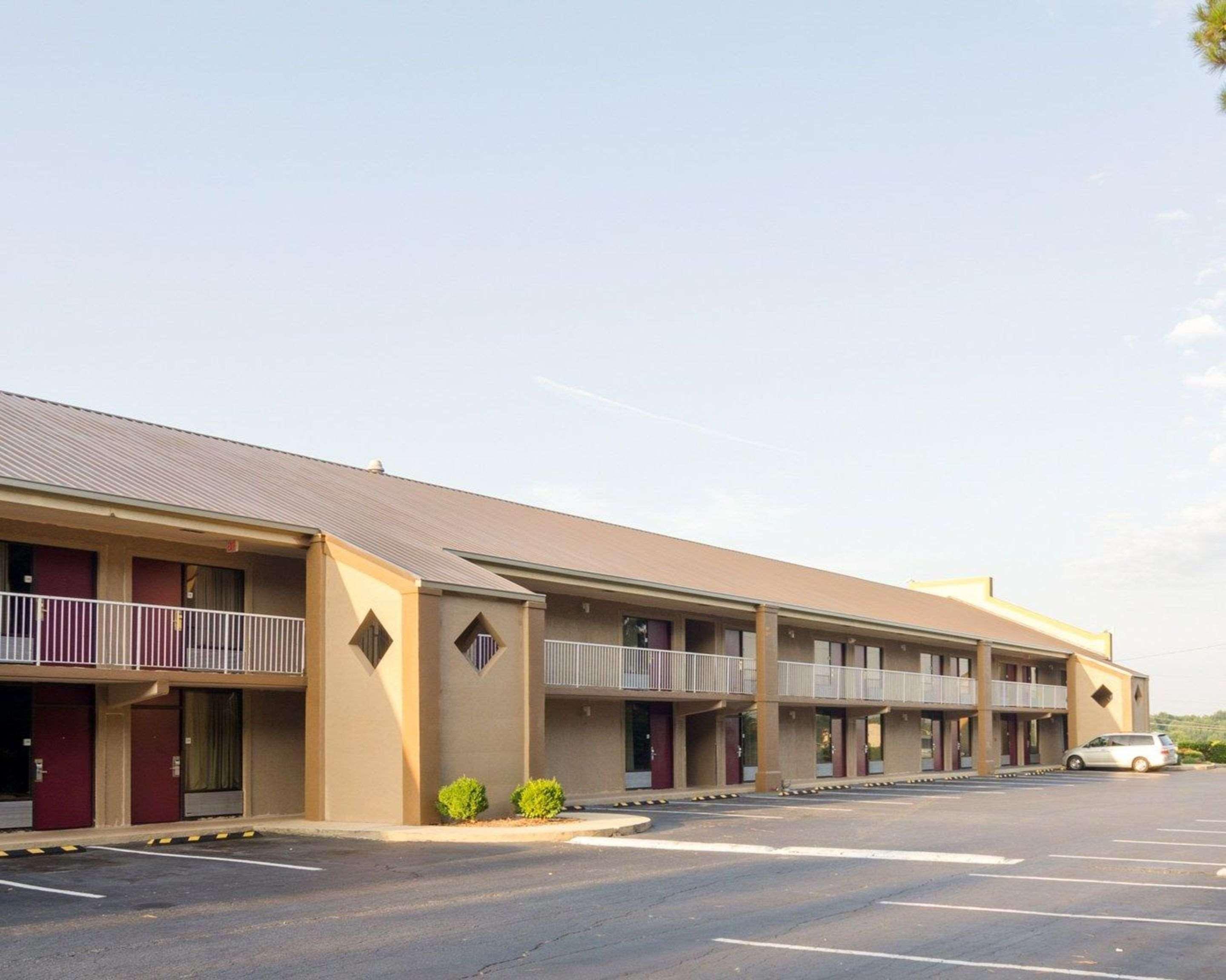 Rodeway Inn Norcross Kültér fotó
