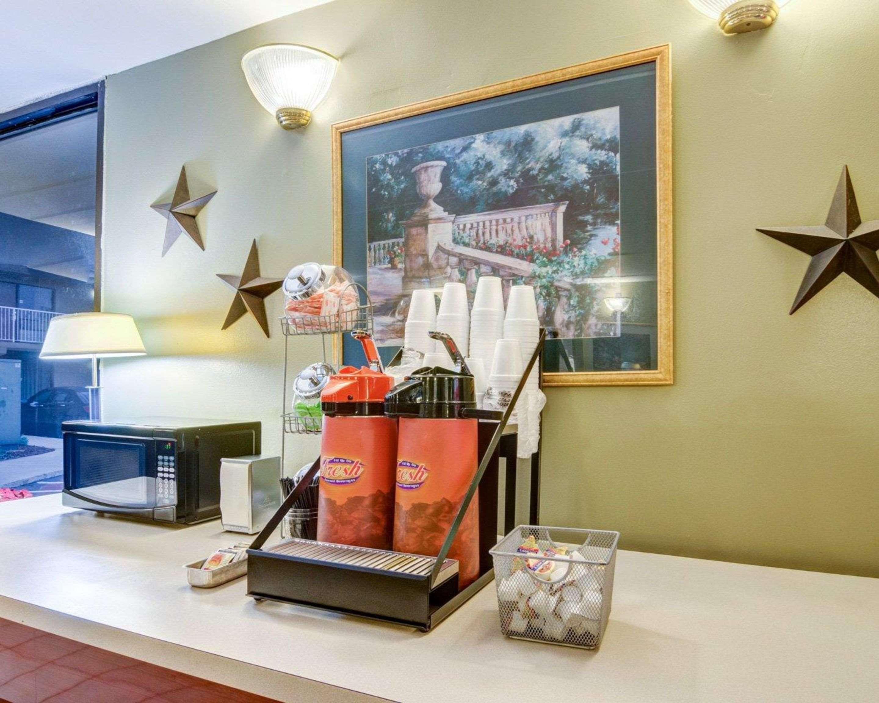 Rodeway Inn Norcross Kültér fotó